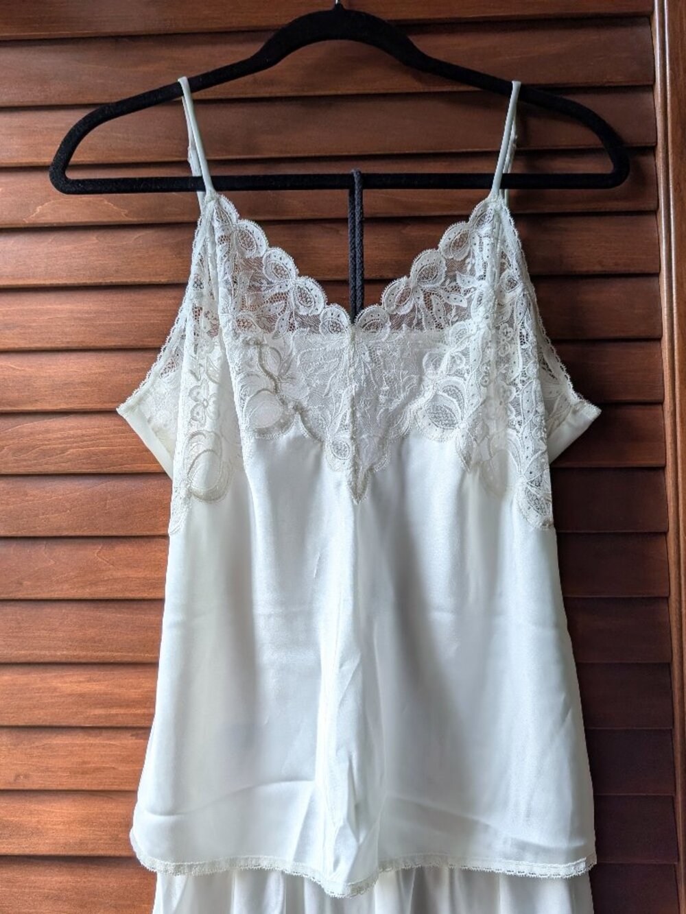 Vtg Wacoal Lingerie Silky Satin Camisole Floral Lace Cream White Sz:M or L